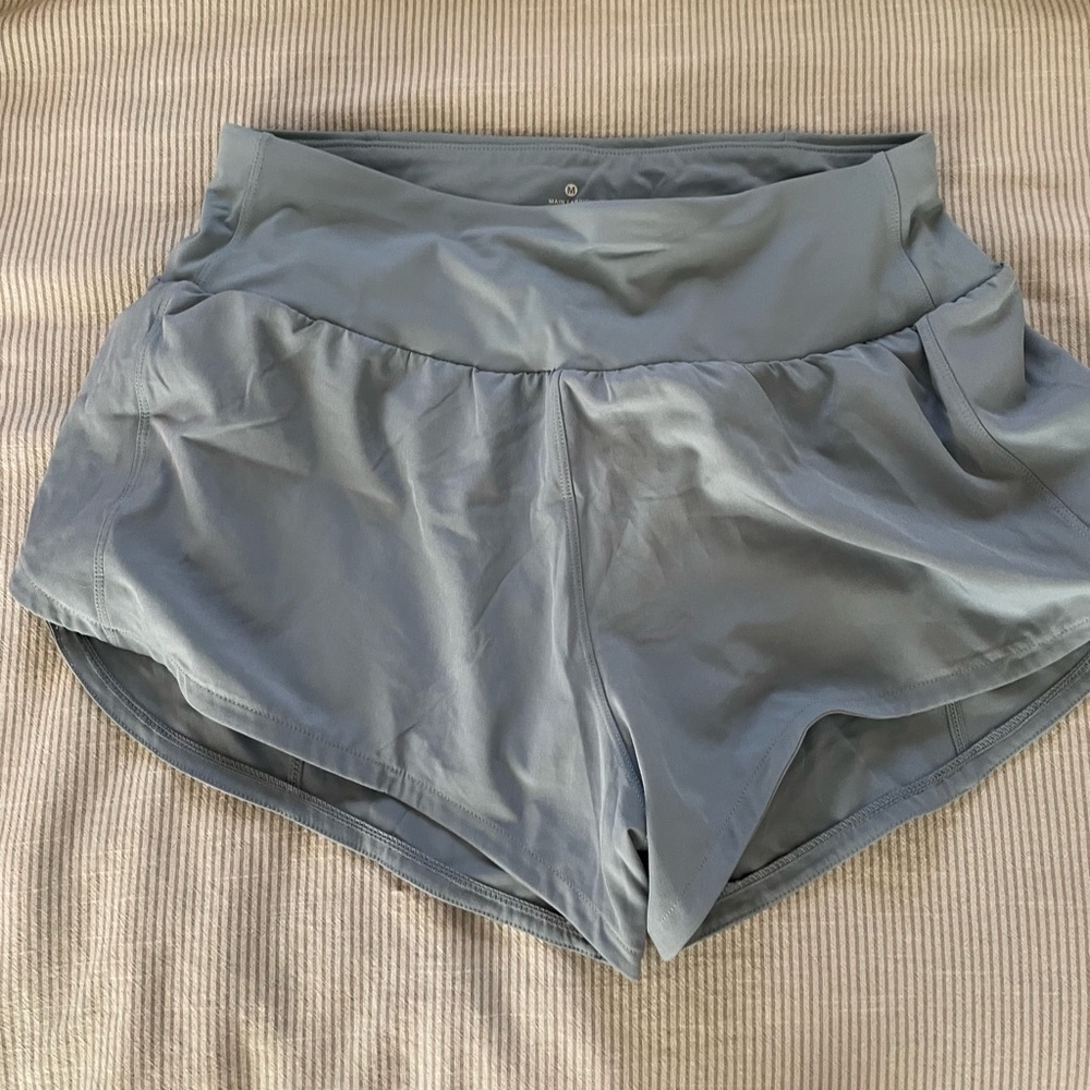 Running shorts